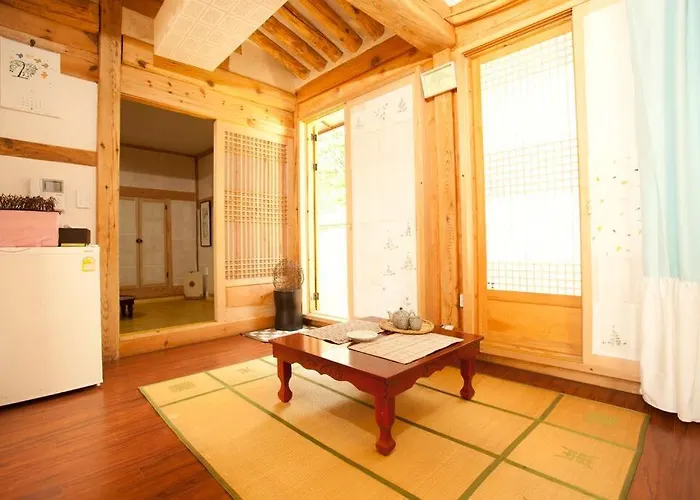 Casa de férias Namhyundang - Hanok Korean Traditional House