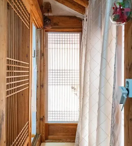 Namhyundang - Hanok Korean Traditional House