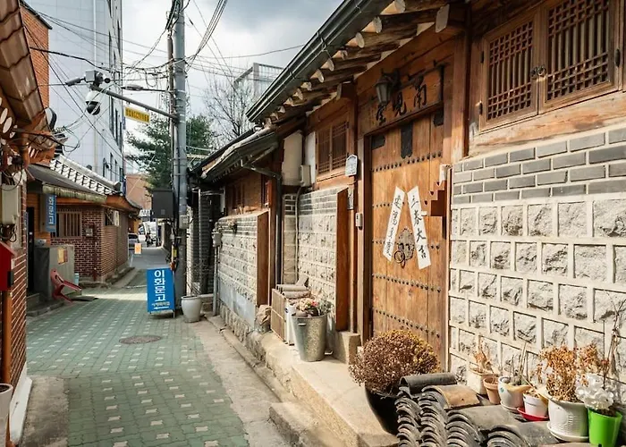 Namhyundang - Hanok Korean Traditional House Seul