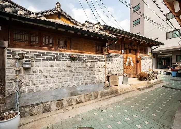 Namhyundang - Hanok Korean Traditional House Seul